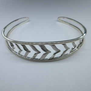 Ladies Silver Chevron Bangle