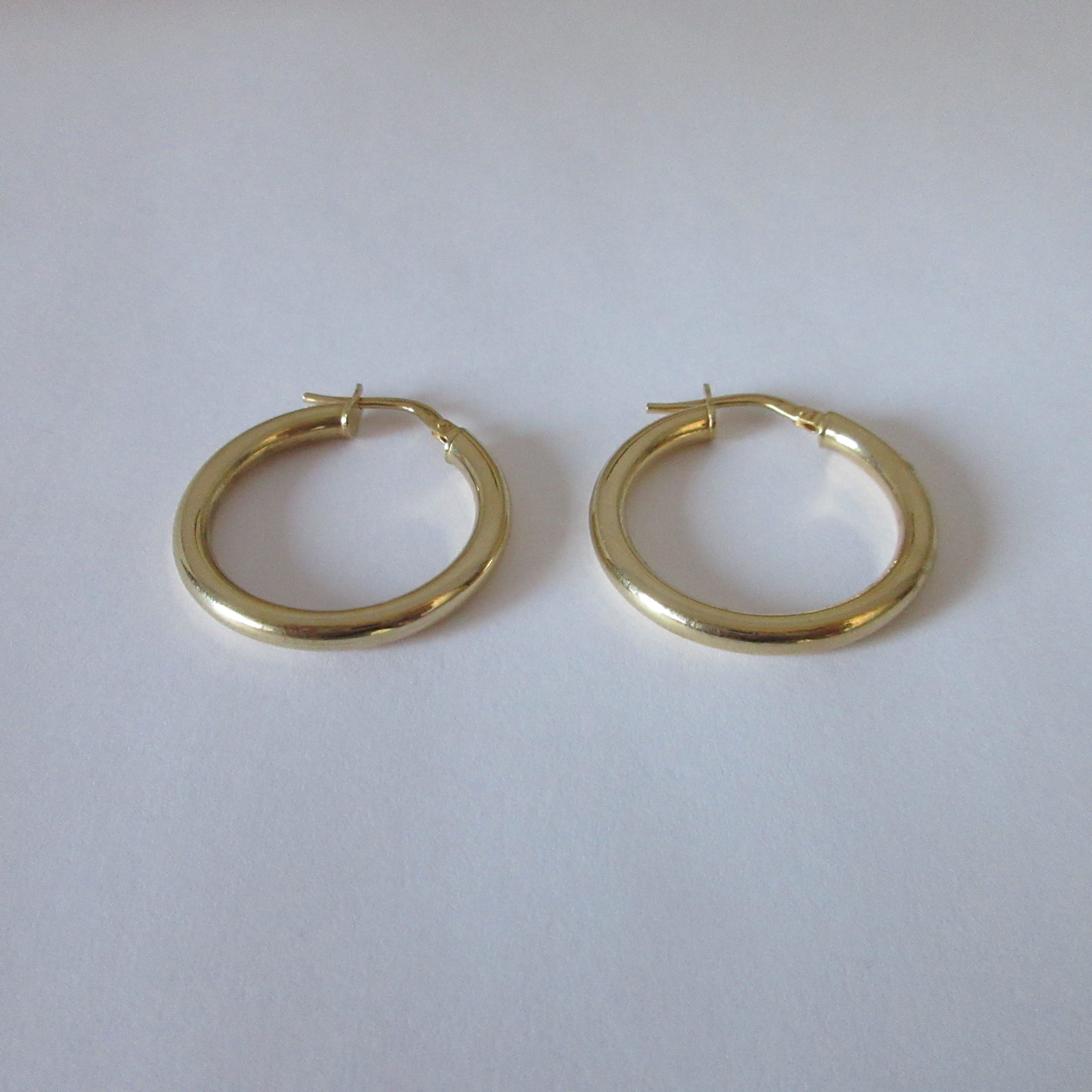 9ct Yellow Gold 25mm Hoop Earrings