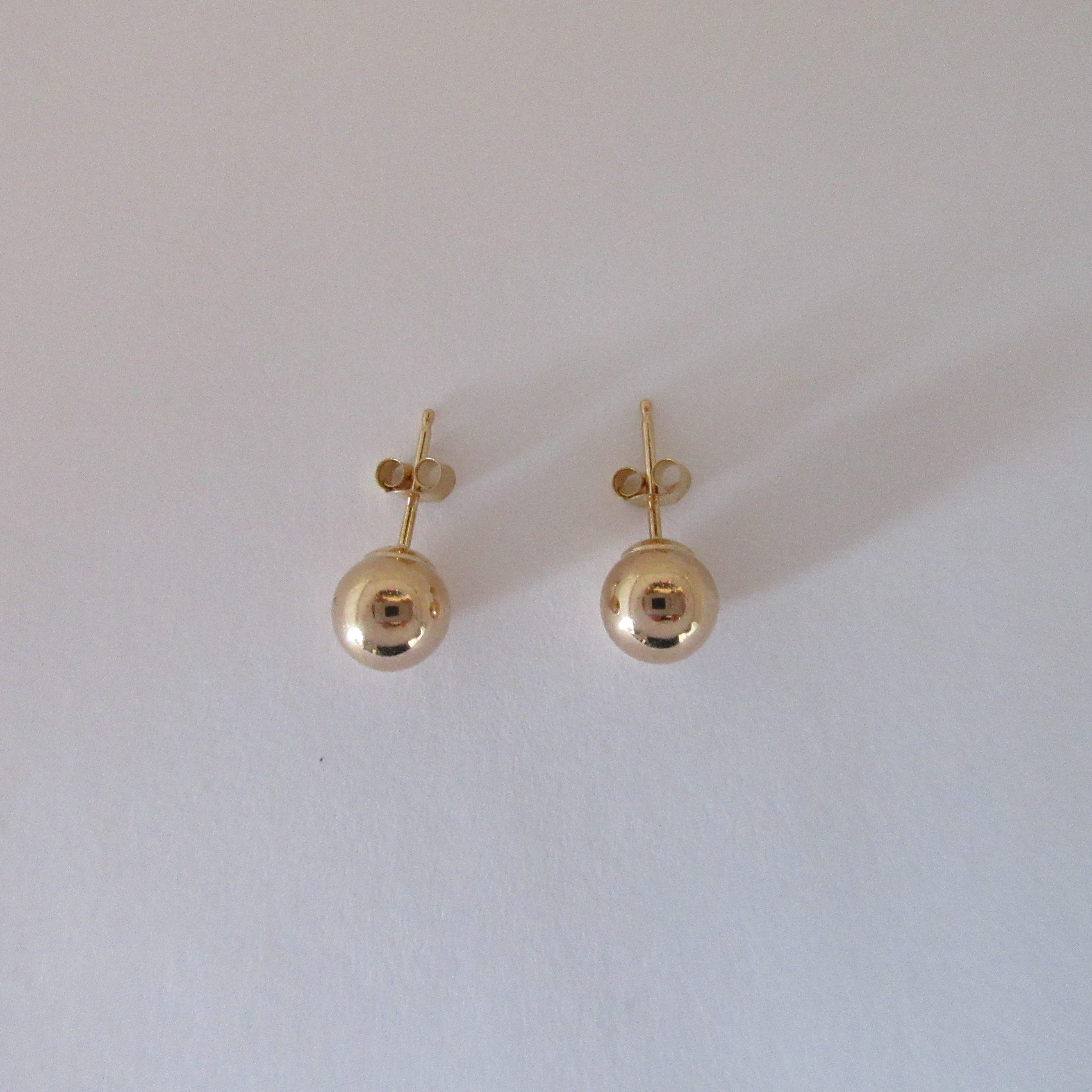 9ct Yellow Gold Ball Stud Earrings