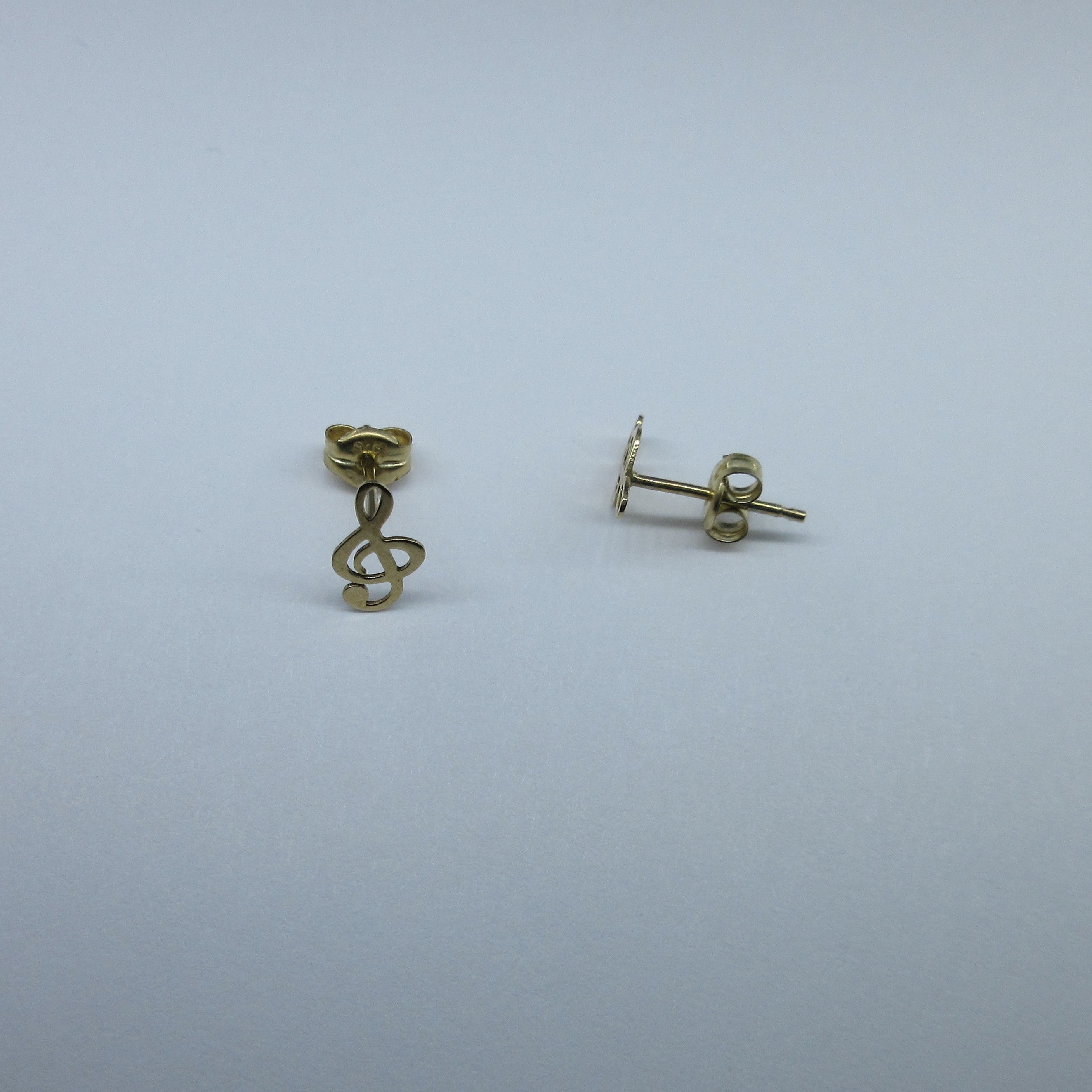 9ct Yellow Gold Stud Earrings