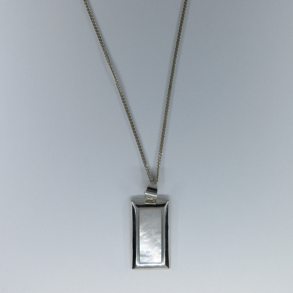 Silver White Mother of Pearl Necklace