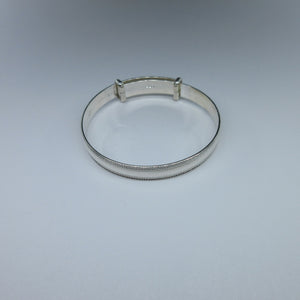 Babies/Childs Silver Expanding Bangle