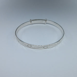 Childs Patterned Expanding Bangle