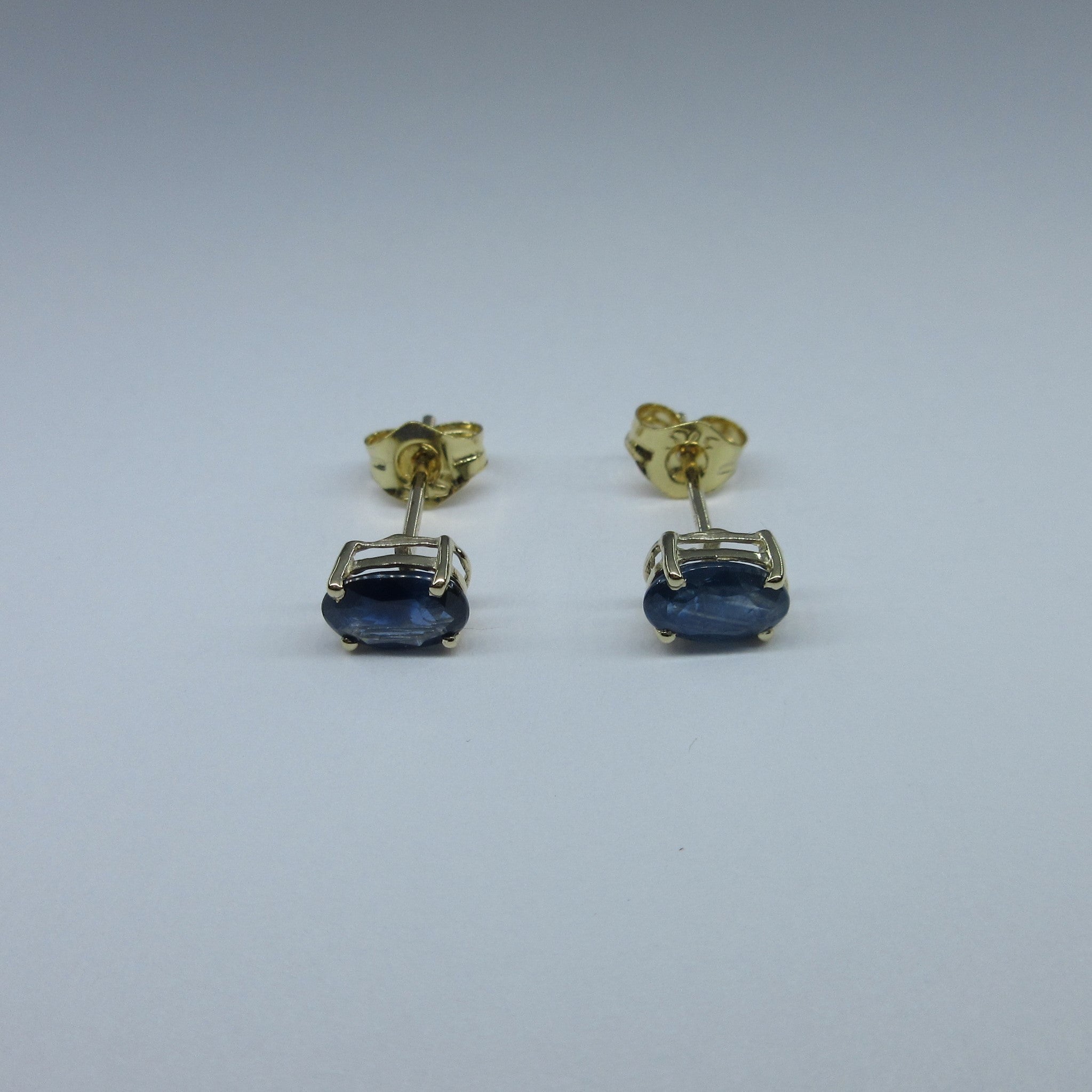 9ct Yellow Gold Oval Sapphire Stud Earrings