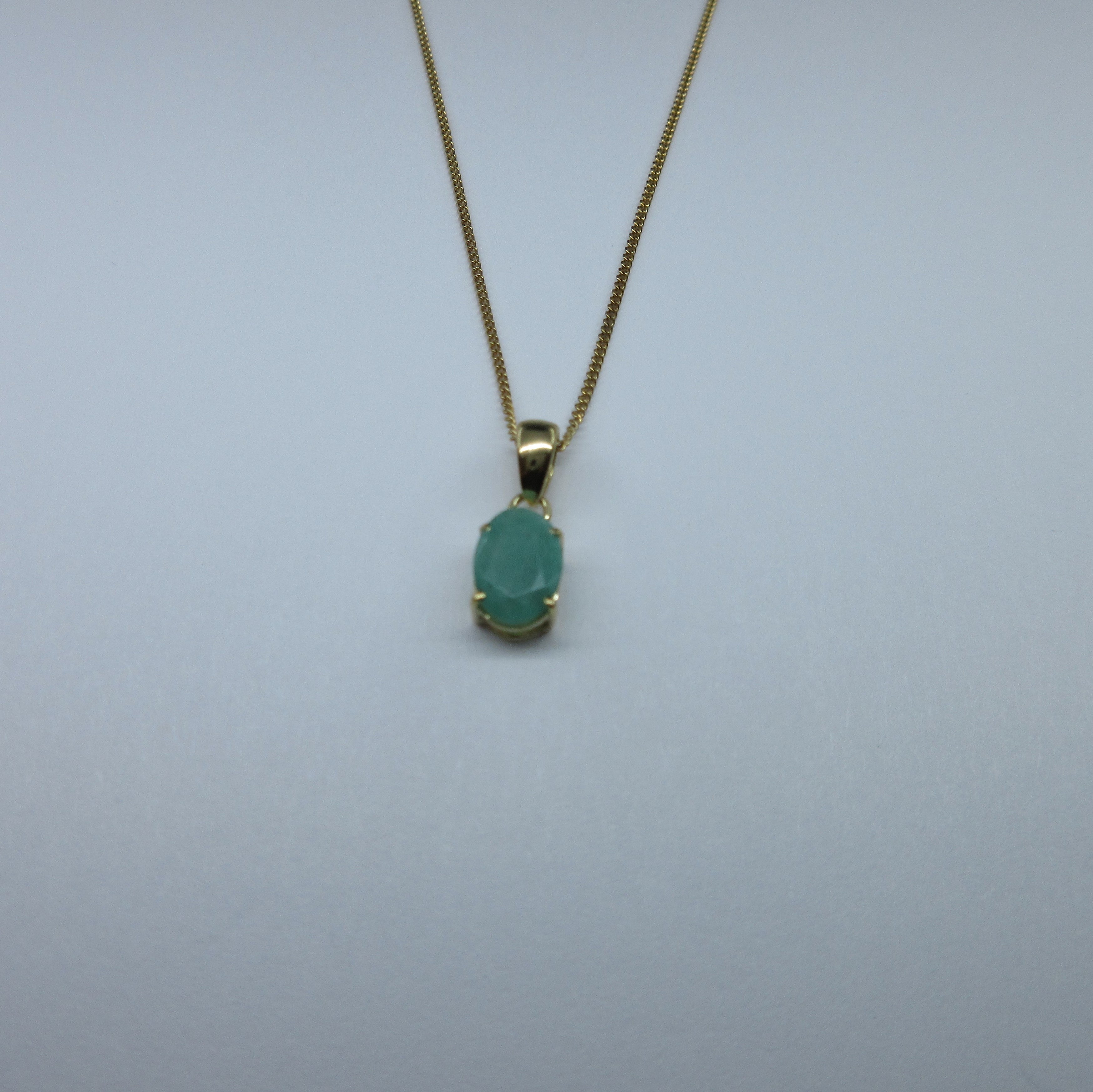 9ct Yellow Gold Oval Emerald Necklace