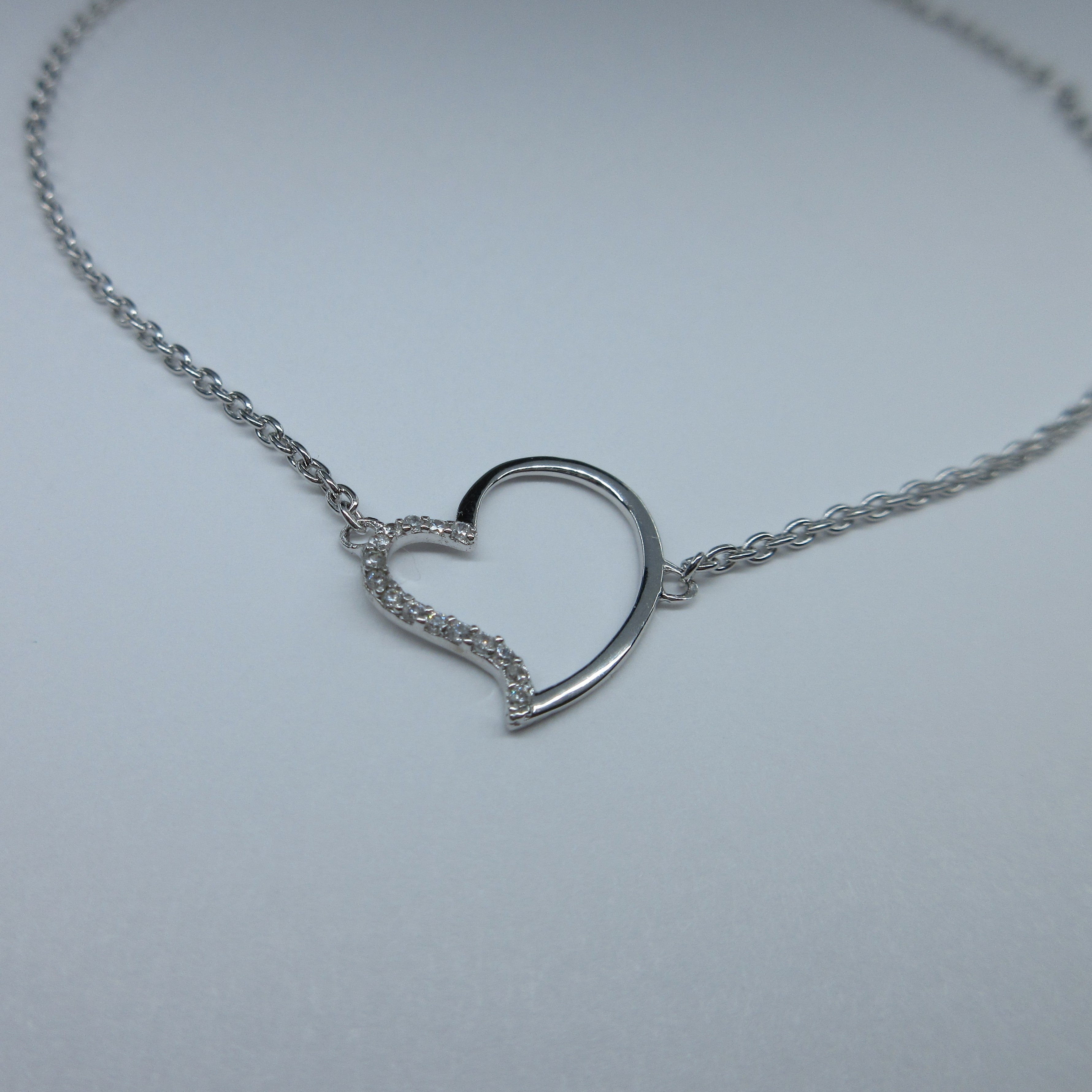 Ladies Silver Heart C/Z Bracelet