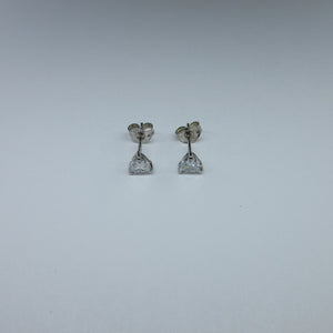 9ct White Gold C/Z Stud Earrings