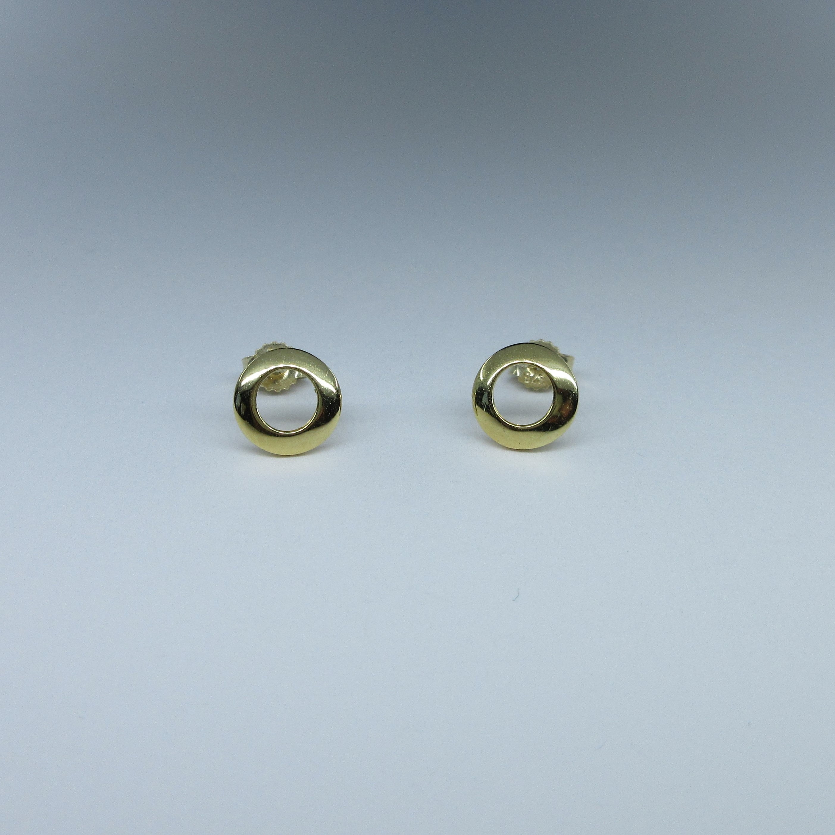 9ct Yellow Gold Open Circle Stud Earrings