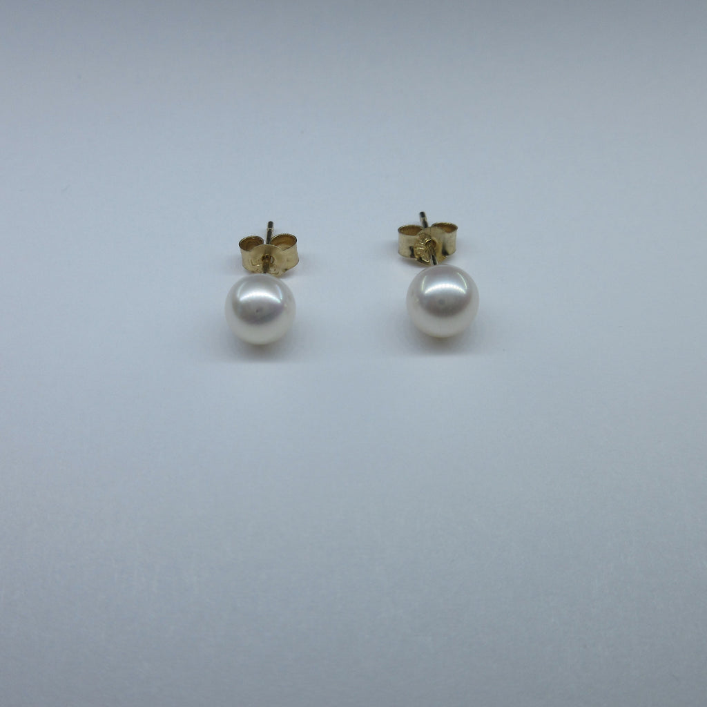 9ct Yellow Gold Pearl Stud Earrings