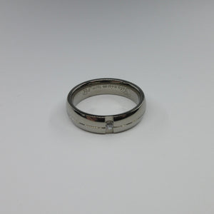 Gents titanium ring