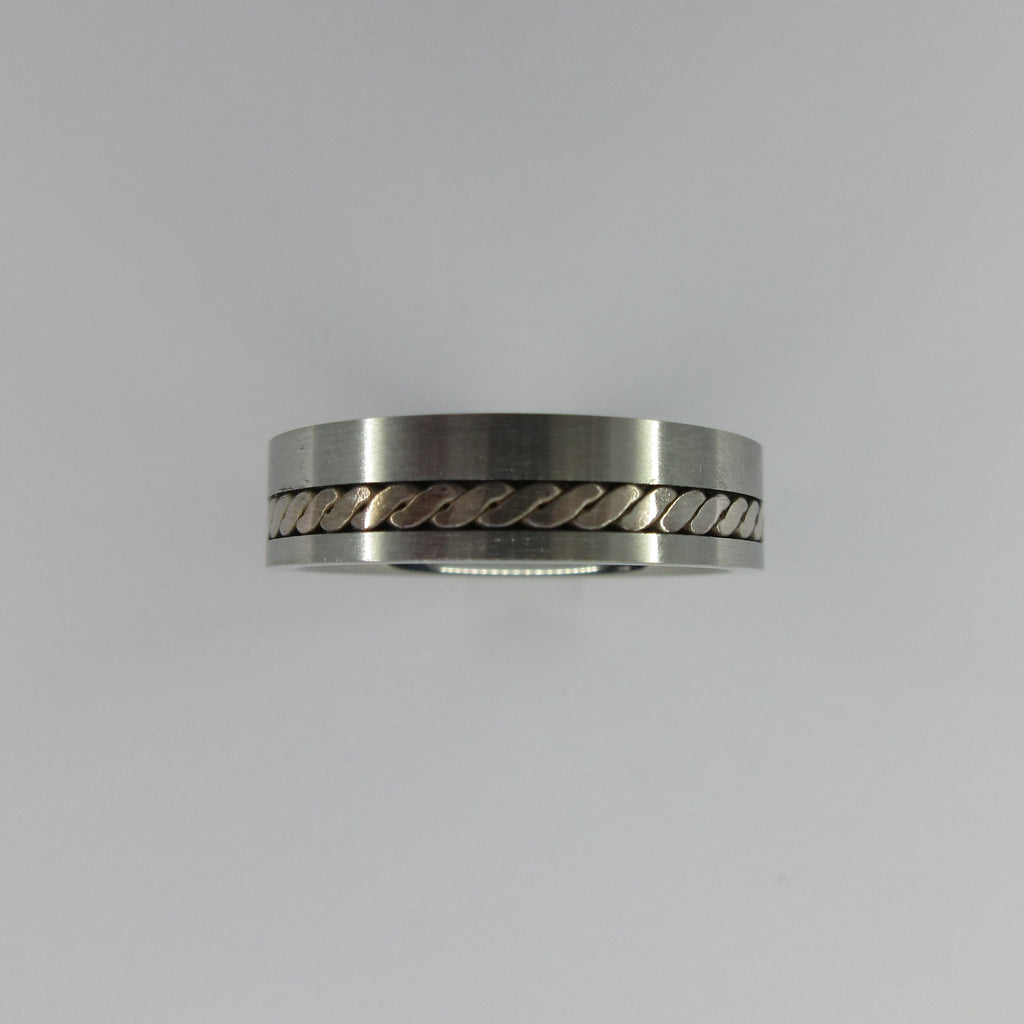 Gents titanium & silver ring
