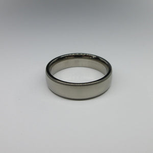 Gents titanium ring